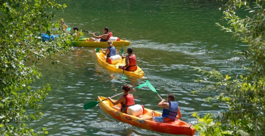 Canoe kayak